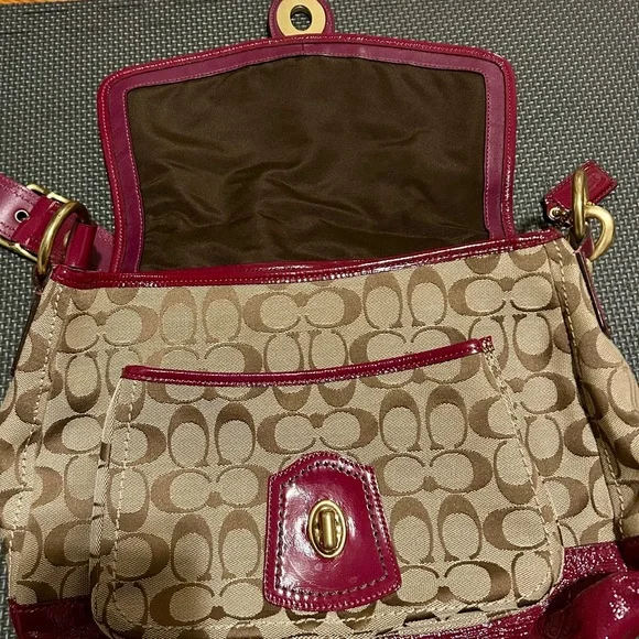 Coach Legacy Signature Ali Flap Shoulder Bag - Picture 2 of 9